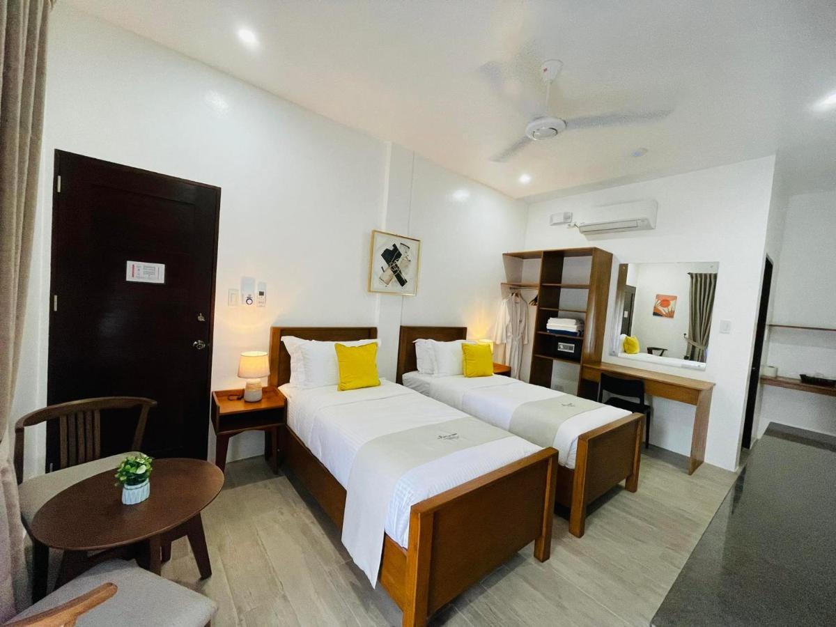 Thistle Inn Panglao Exterior photo