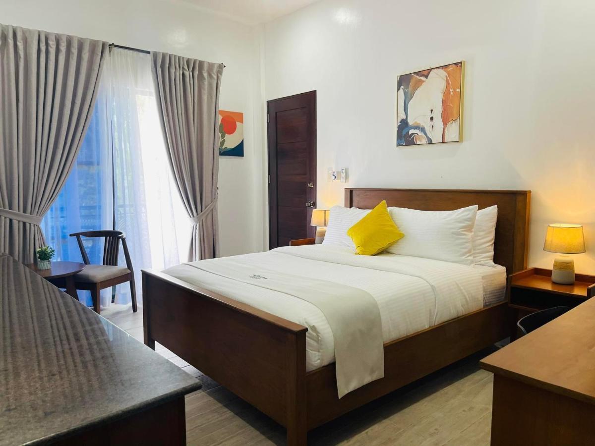Thistle Inn Panglao Exterior photo