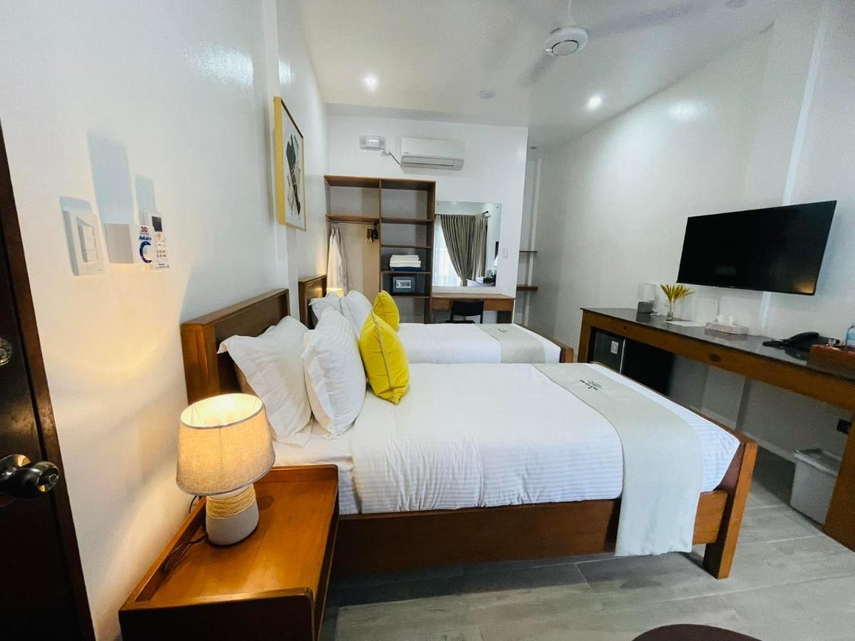 Thistle Inn Panglao Exterior photo